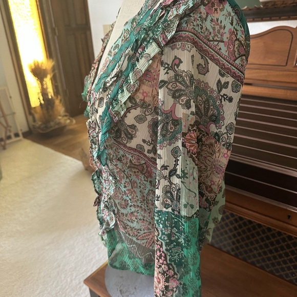 Zara Women’s Sheer Button Up blouse With Paisley Print and Ruffle Detail. Size S - Picture 4 of 8